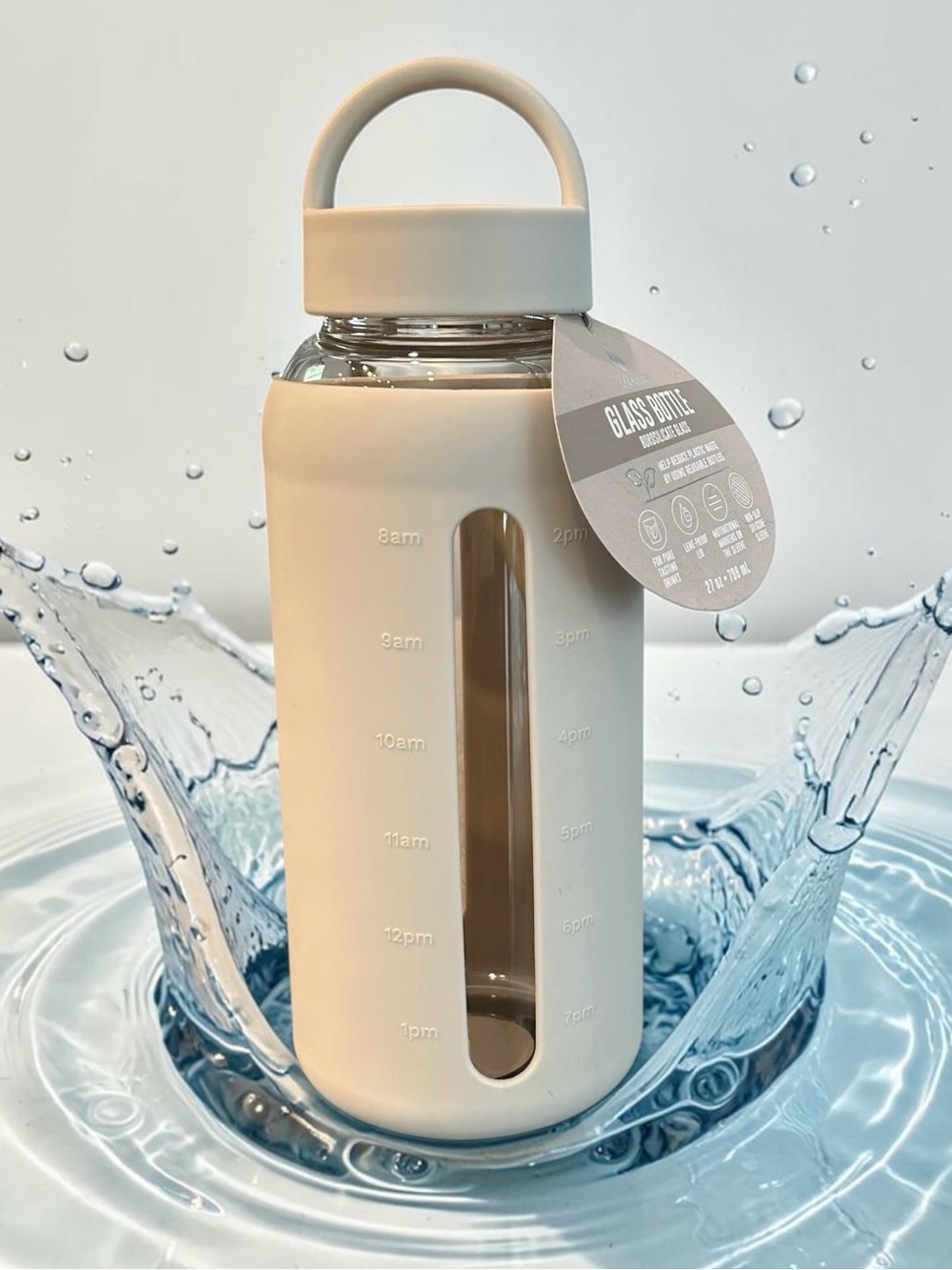 MANNA Glass Water Bottle with Silicone sleeve Beige/Gray Loop handle 27 oz. NEW